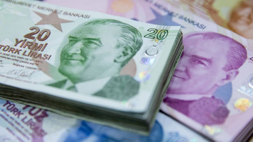 Ердоган вдига минималната заплата в Турция до 8506 турски лири - 836 лева