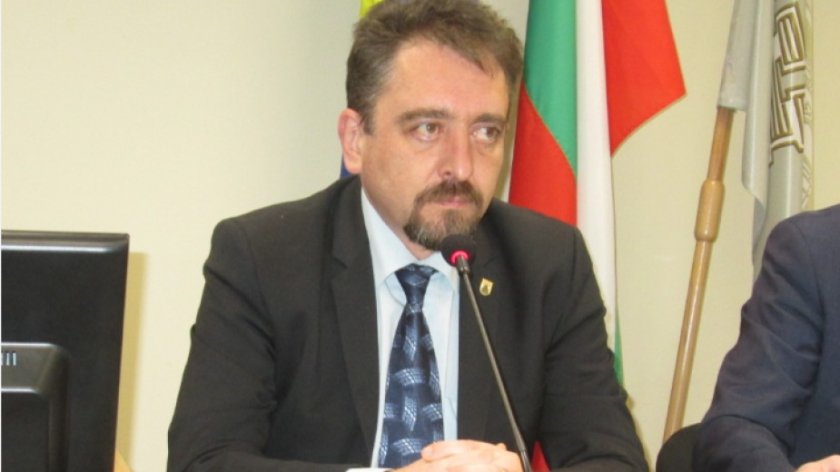 Шефът на общинския съвет в Плевен съди депутата Иван Манев