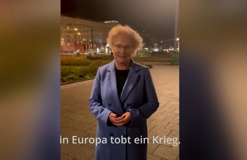 Германската военна министърка си отива заради видео (КЛИПЪТ)