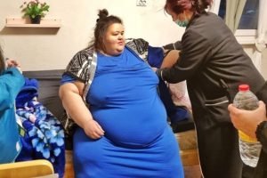 Девет години - толкова време не е стъпвала навън 300-килограмовата