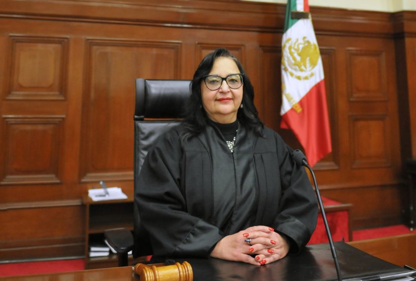 За първи път жена оглави Върховния съд на Мексико