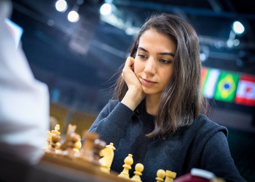 Иранската шахматистка Сара Хадем пристигна в Испания във вторник, след