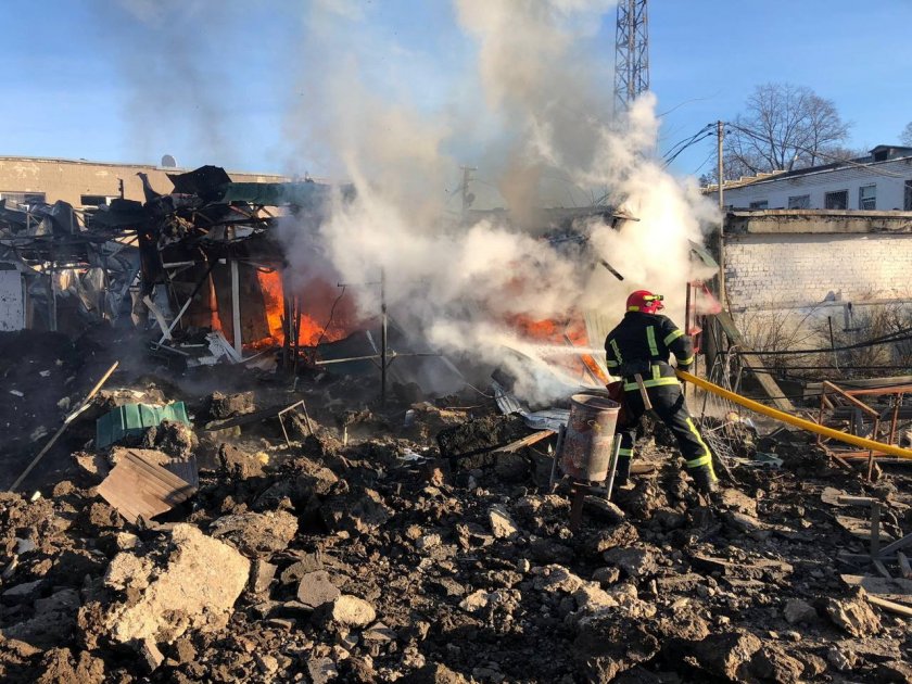 Руска ракета разруши пазар край Купянск