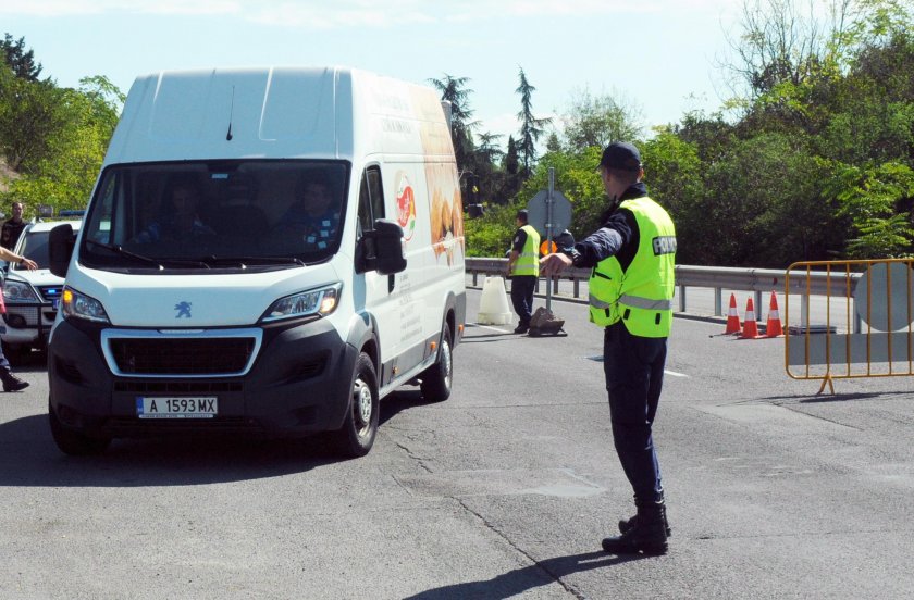 Спипаха сириец да превозва бежанци в Карлово