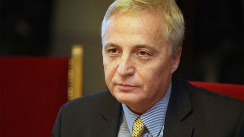 Депутатите уволниха шефа на Сметната палата