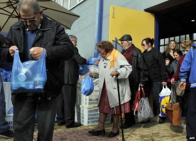 В Гърция започва изплащането на помощи, които покриват част от
