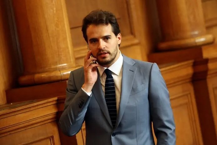 Моето ежедневие е доста скучно, опитваме се да създаваме хубав