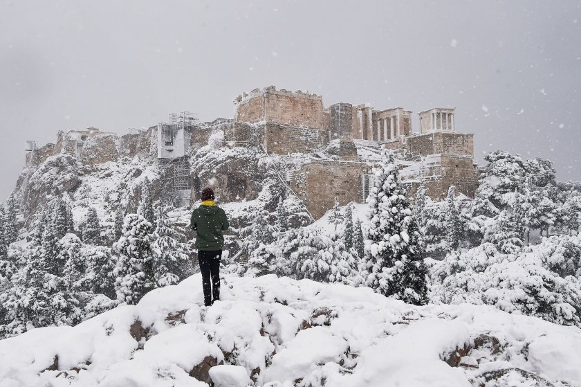 Сняг покри Северна Гърция