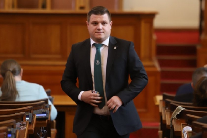 Иван Белишки, който е син на кмета на Панагюрище, бе