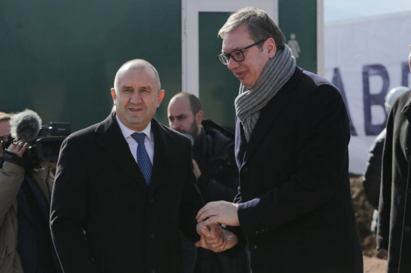 Радев и Вучич дадоха старт на газовата връзка България-Сърбия