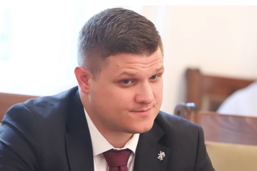 Клиентът ми категорично не се е заканвал на г-н Таслаков.