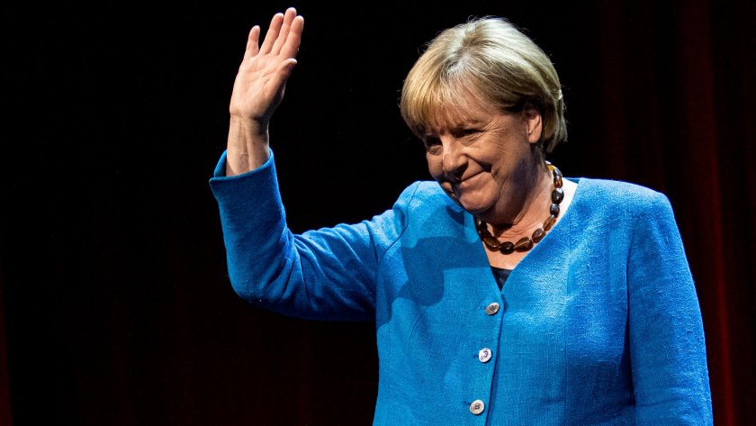 Меркел получи наградата за мир на ЮНЕСКО