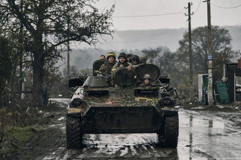Украйна удължи военното положение и общонационалната мобилизационна кампания с още