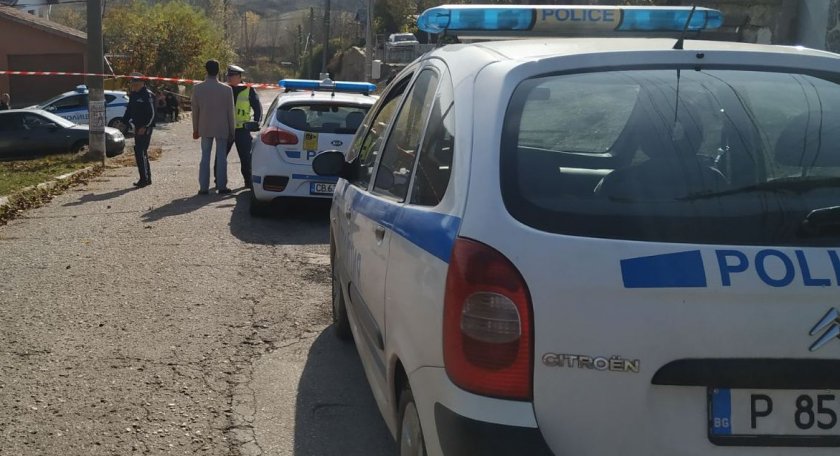 Полицията разследва сигнал за прострелян 40-годишен мъж в Стара Загора,