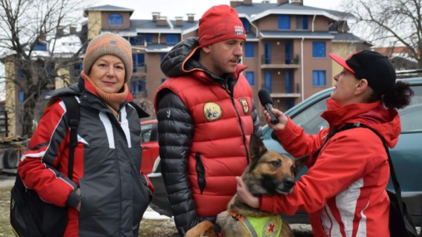 Спасителните кучета се прибраха у дома от Турция