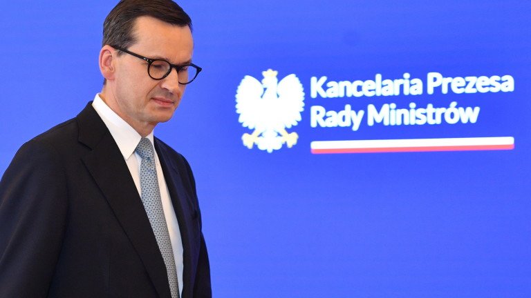 Полският премиер Матеуш Моравецки заяви в събота, че страната му е