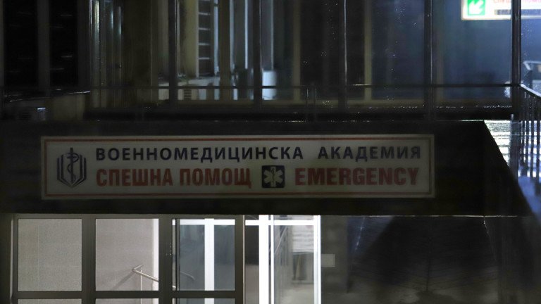 Тримата мигранти от камиона-ковчег са изписани от ВМА