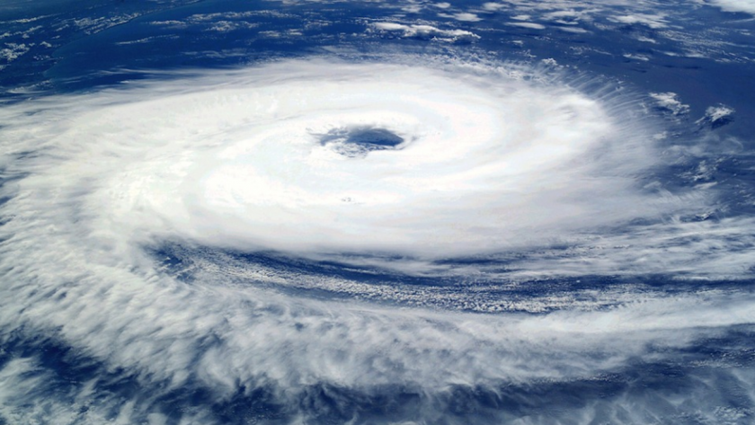Остров Мавриций се подготвя за наближаването на интензивен тропически циклон,