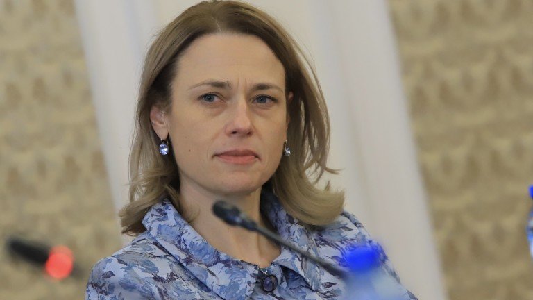 Ива Митева: Не искаме да сме поредната партия, но търсим хора с опит