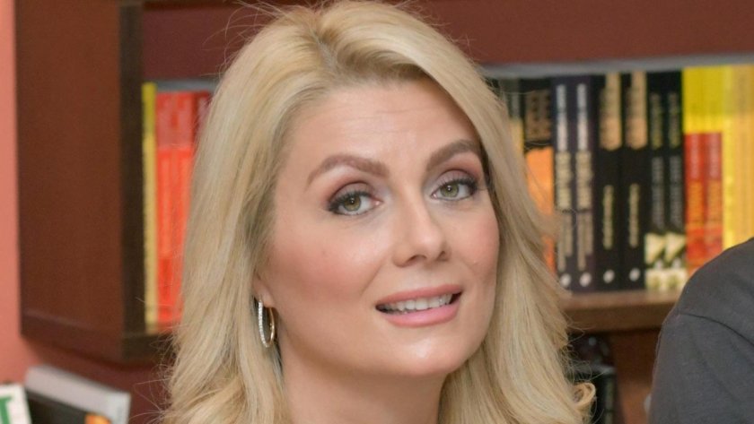 Венета Райкова призна, че преди време платила сметка в размер