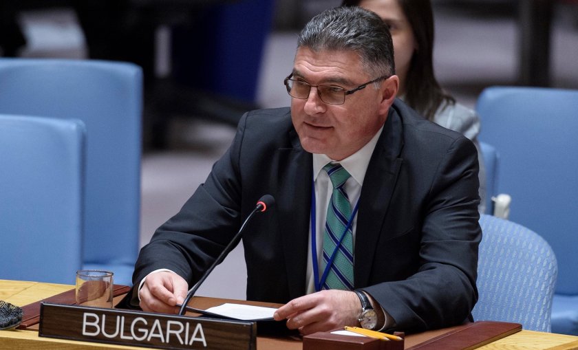 За първи път в столицата ще бъде осветен в бяло,