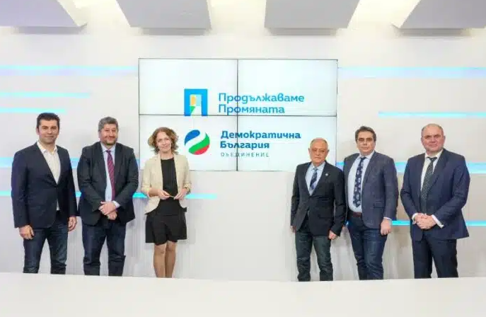ПП и ДБ осъдиха уволнението на Морфов 