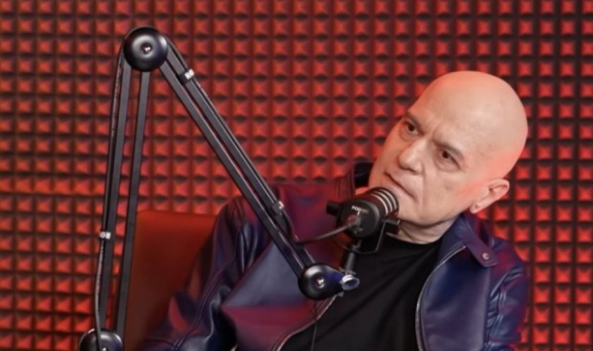 Слави Трифонов потвърди, че има общ проект с Тита. Шоуменът