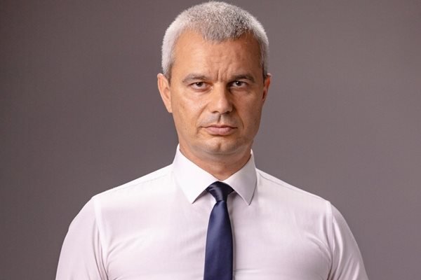 Костя: Изборният код за резултатите от вота никога не е бил достъпен 