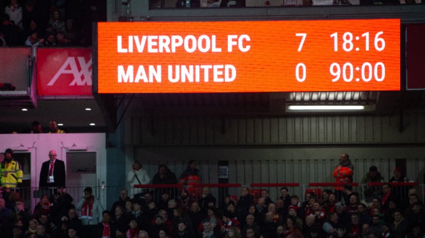 Ливърпул се позабавлява срещу Манчестър Юнайтед и го разгроми със