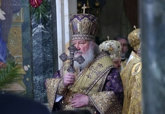 Украйна нареди: Църква, свързана с Русия, да напусне киевски манастир