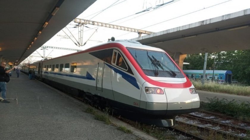 Възобновяват жп транспорта в Гърция в края на март