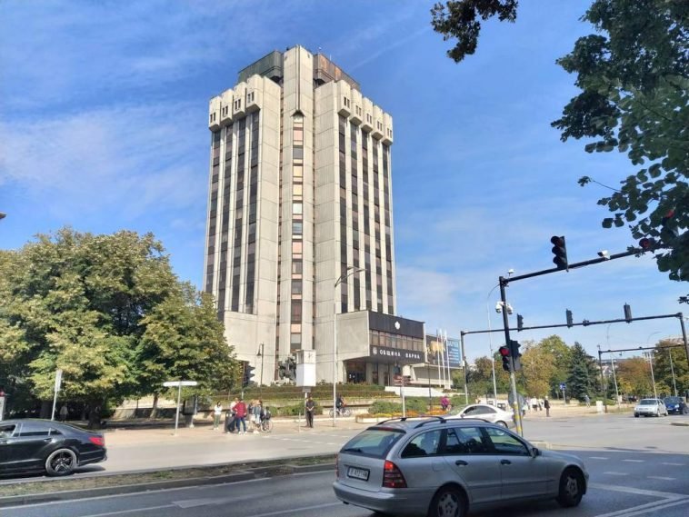 Съдът отхвърли жалба срещу продажбата на 16-те общински имота във Варна