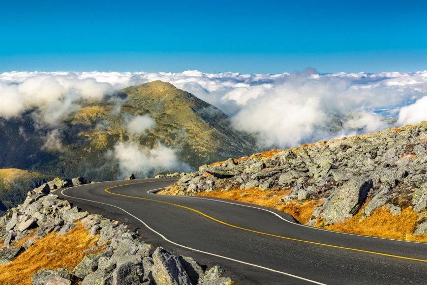 Изящен и искрящо бял, хотел Mount Washington изглежда като някаква