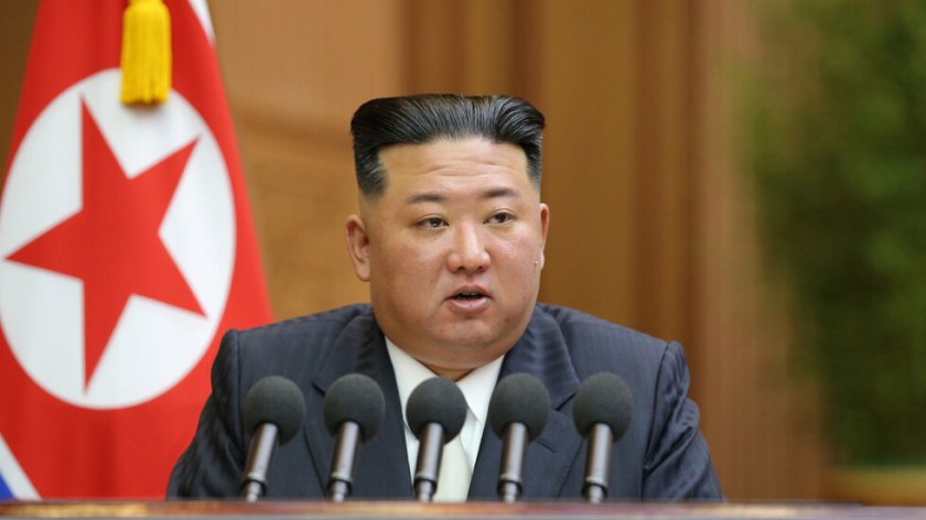 Лидерът на Северна Корея Ким Чен-ун призова страната си да