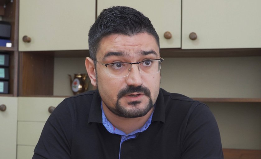 Шефът на МБАЛ Добрич д-р Георги Желязков, който бе подал