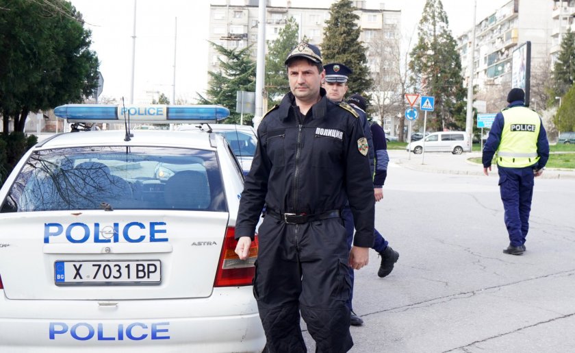 Специализирана акция провежда полицията и на територията на областна дирекция-Хасково,
