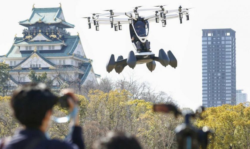 Япония тества за първи път пилотирано летящо такси