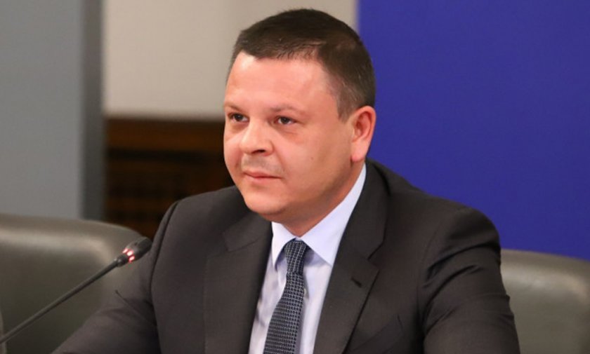 Министерски съвет прие план за оздравяване на Български пощи. Това обяви