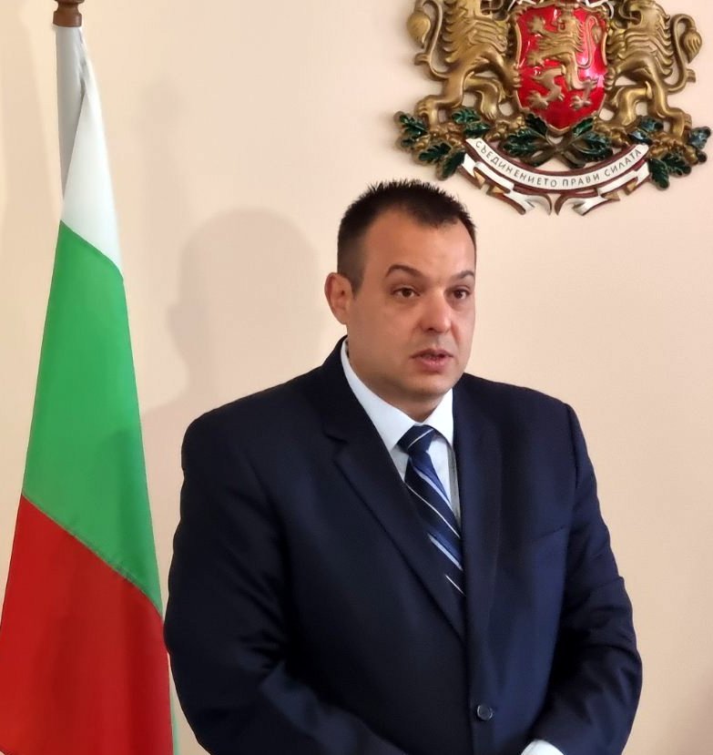 Пазарджишкият губернатор оспорва смяната на управителя на болницата във Велинград 