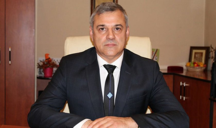 Правителството уволни областния на Хасково, министърът на икономиката си го взе за съветник