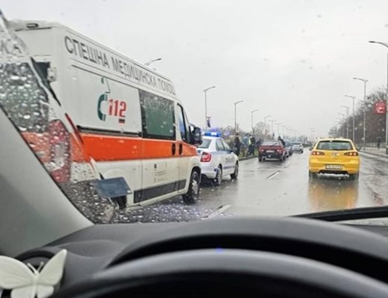 След верижната катастрофа в Пловдив: Шофьор нападна виновния за мелето водач 