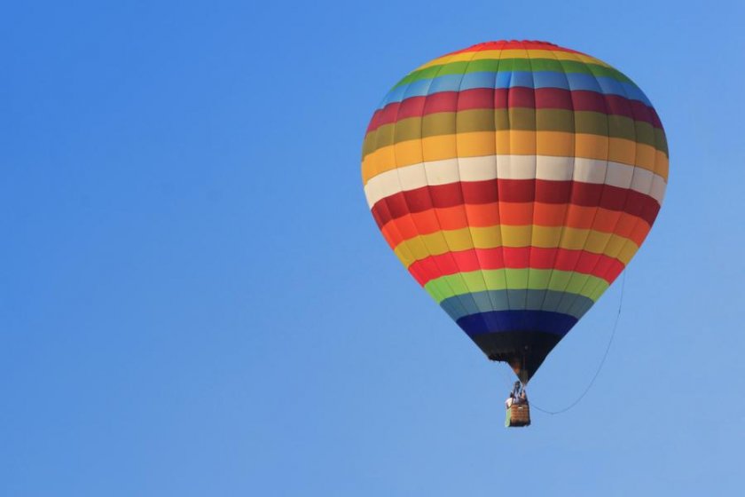 Руснаци поставиха световен рекорд по летене с балон с горещ въздух