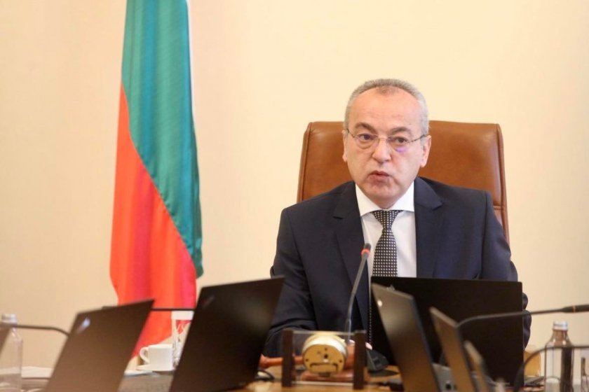 “В епицентъра на предизборната кампания сме. Всеки един от нас