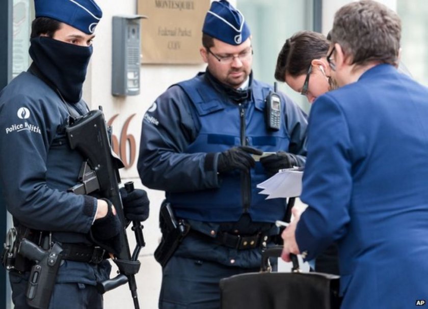 Задържаните в началото на седмицата в Белгия предполагаеми джихадисти, сред