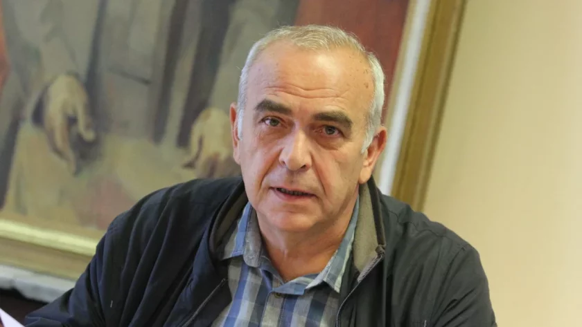 Интервю на ВАСИЛ ВАСИЛЕВКостадин Паскалев е един от най-колоритните събеседници заради