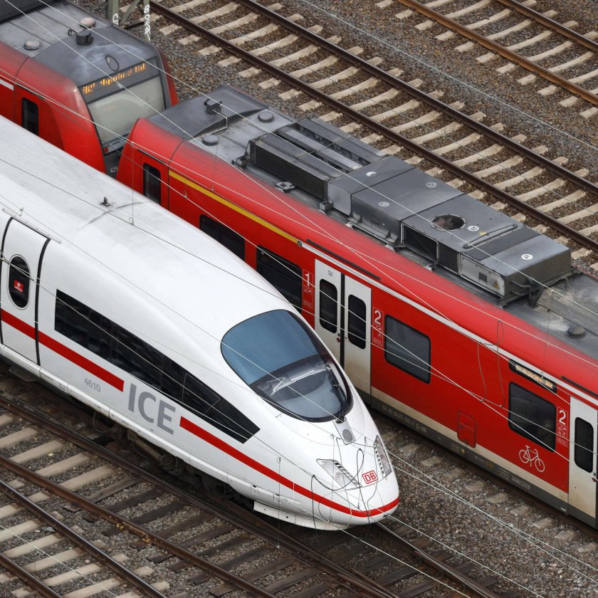 Германия въвежда единен билет за обществения транспорт