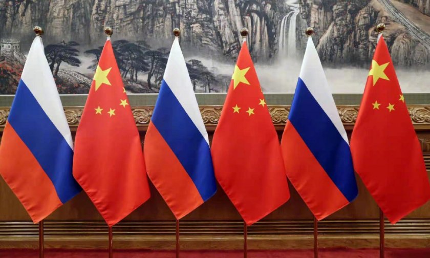 Китай готов да задълбочи военните връзки с Русия