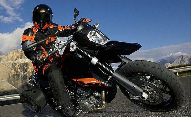 За неизпълнение на полицейско разпореждане 53-годишен е задържан в РУКърджали.