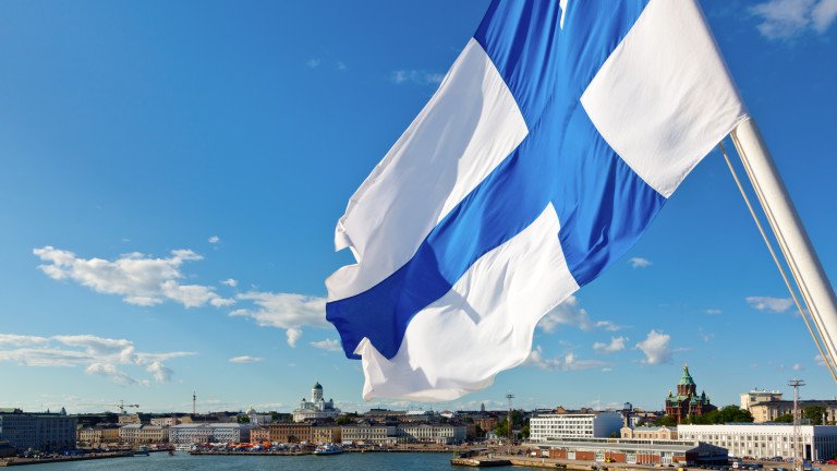 Днес Финландия официално ще стане 31-ият член на НАТО. Страната