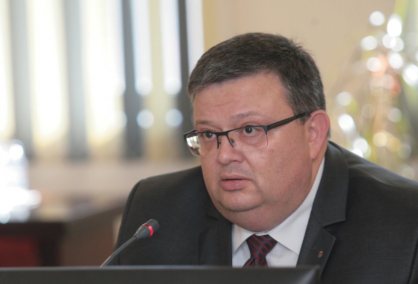 Цацаров потвърди подкрепата си за Гешев за главен прокурор